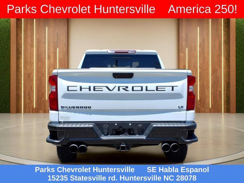 Used 2020 Chevrolet Silverado 1500 LT Trail Boss AWD/4WD image 31