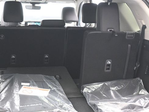 New 2026 Nissan Pathfinder SL AWD/4WD image 23