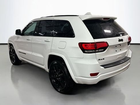 Used 2020 Jeep Grand Cherokee Altitude image 8