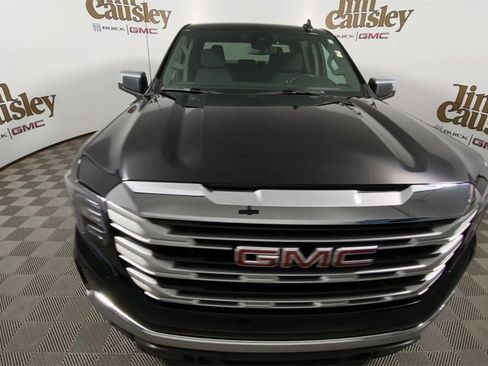 Used 2023 GMC Sierra 1500 SLE image 3