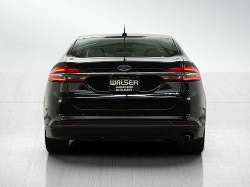 Used 2018 Ford Fusion S image 4