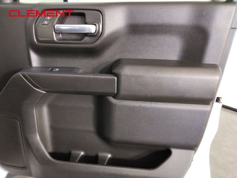 Used 2023 Chevrolet Silverado 1500 Custom AWD/4WD image 36