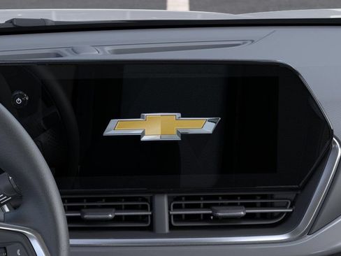 New 2026 Chevrolet Trax LT w/ Driver Confidence Package FWD image 21