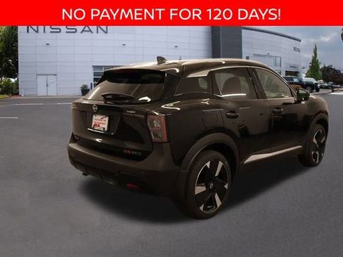 New 2025 Nissan Kicks SR w/ SR Premium Package image 2