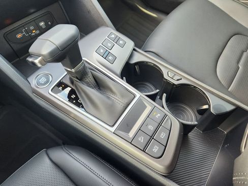 New 2026 Kia Sportage SX FWD image 15
