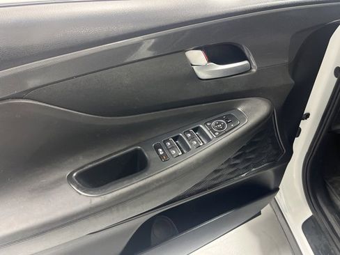 Used 2022 Hyundai Santa Fe SEL image 6