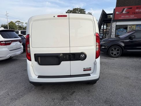 Used 2022 RAM ProMaster City Tradesman FWD image 9