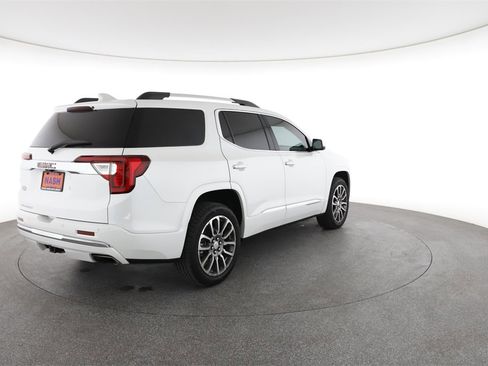 Used 2022 GMC Acadia Denali w/ Denali Ultimate Package image 12