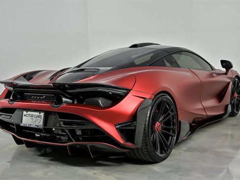 Used 2018 McLaren 720S RWD image 16