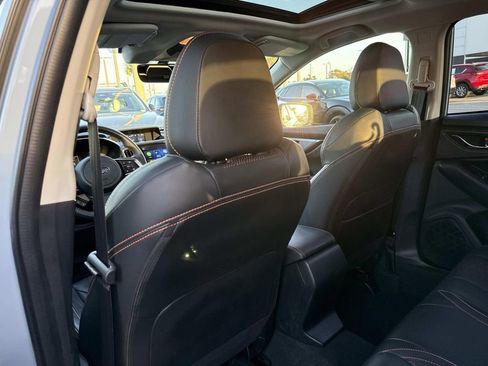 Used 2023 Subaru Crosstrek 2.5i Limited w/ Moonroof Package image 14