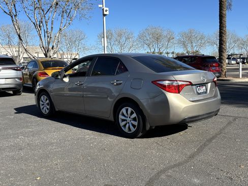 Used 2014 Toyota Corolla L image 3