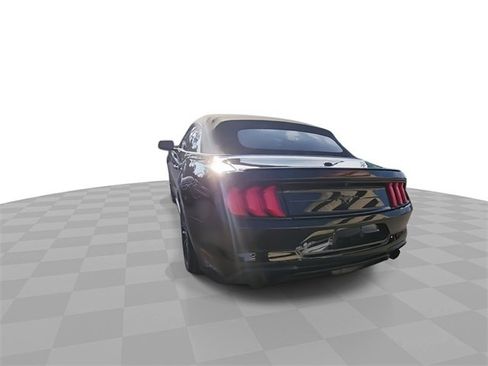 Used 2020 Ford Mustang Premium w/ Equipment Group 201A image 7