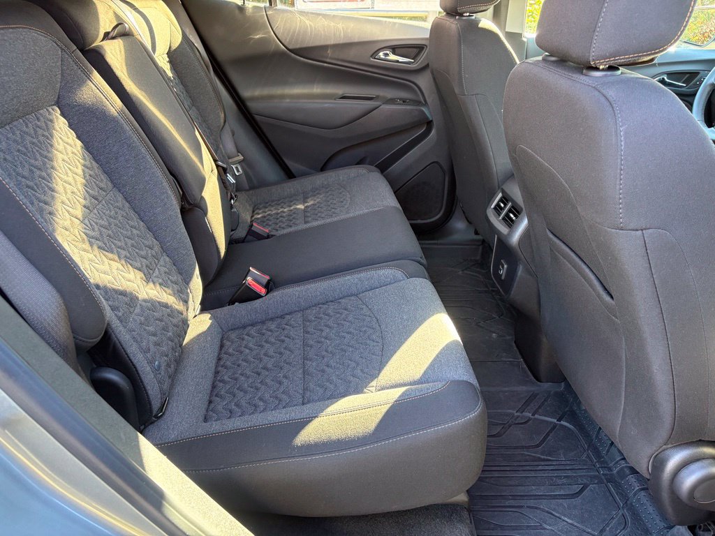 Used 2024 Chevrolet Equinox LT w/ LPO, Floor Liner Package FWD image 33