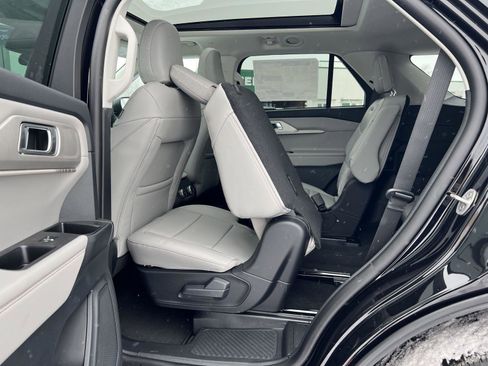 New 2026 Ford Explorer Active w/ Active Comfort Package image 43