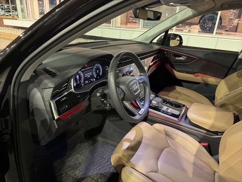 Used 2025 Audi Q7 3.0T Prestige image 14