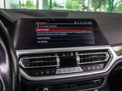 Used 2022 BMW 330i xDrive Sedan w/ Driving Assistance Package AWD/4WD image 16