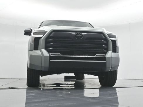 Used 2025 Toyota Tundra Limited image 52