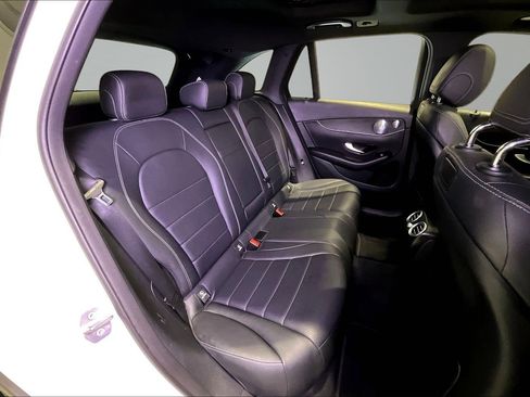 Used 2018 Mercedes-Benz GLC 300 4MATIC w/ Multimedia Package image 24