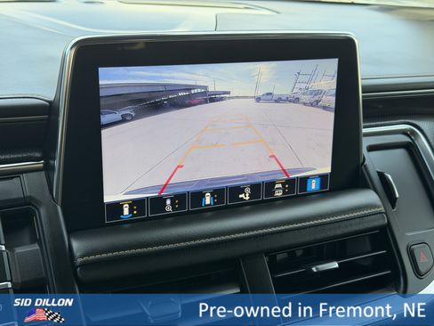 Certified 2021 GMC Yukon AT4 w/ Rear Media and Nav Package AWD/4WD image 11