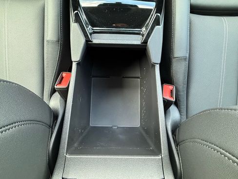 Used 2025 Audi Q6 e-tron Premium Plus w/ Premium Plus image 18