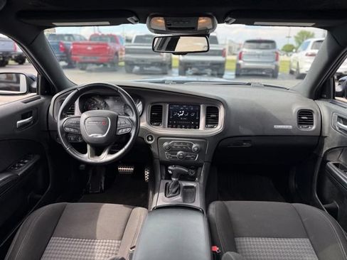 Used 2023 Dodge Charger GT w/ Technology Group RWD image 3