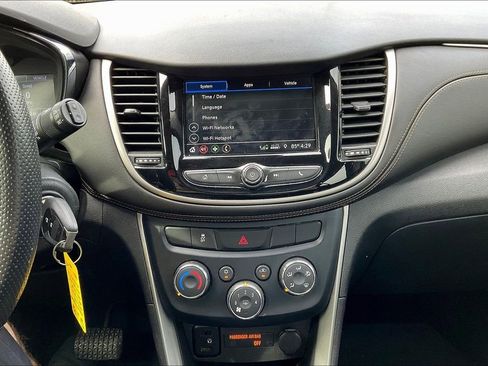 Used 2019 Chevrolet Trax LS FWD image 23