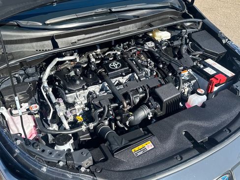 Used 2025 Toyota Corolla LE image 44