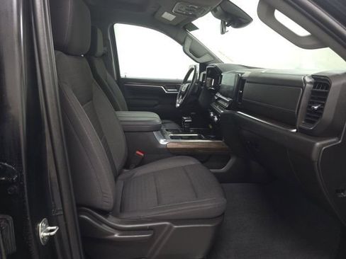 Used 2023 GMC Sierra 1500 Elevation w/ Preferred Package image 13