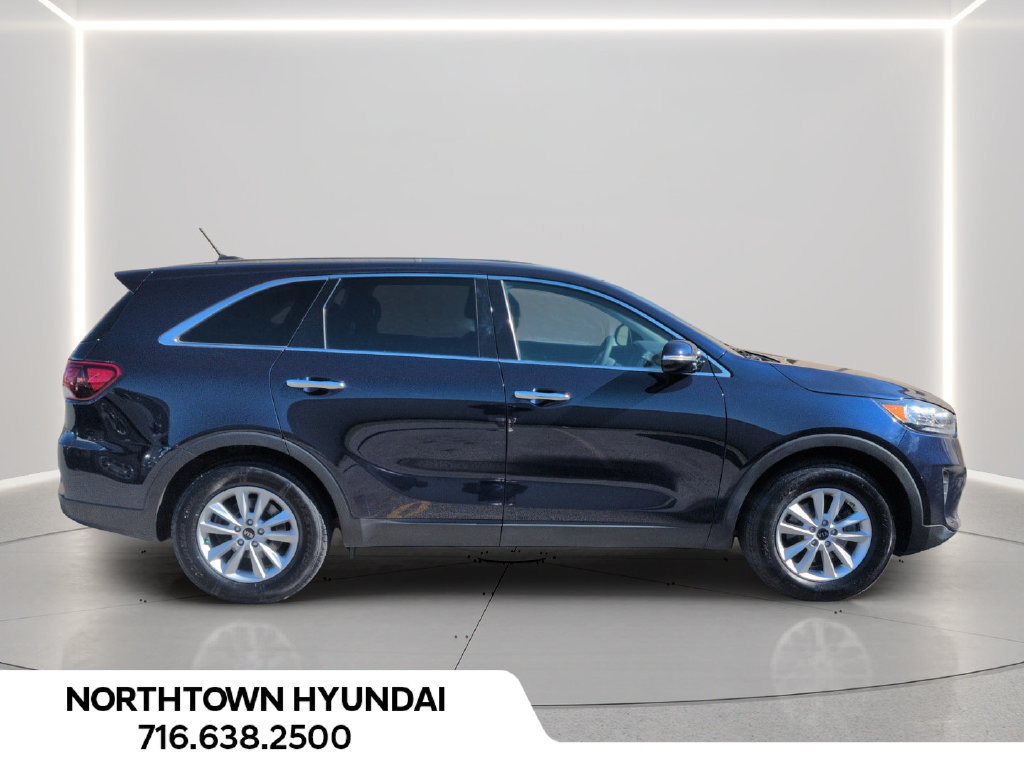 Used 2020 Kia Sorento LX FWD image 7