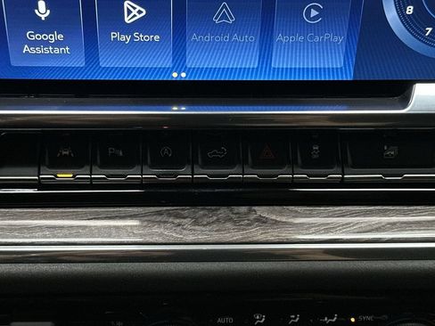 Used 2023 Chevrolet Silverado 1500 LTZ w/ LTZ Convenience Package II AWD/4WD image 65