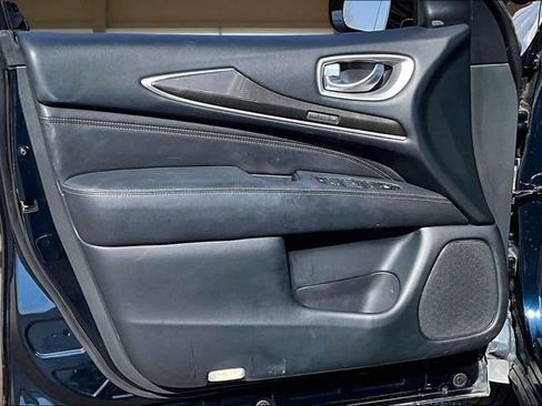 Used 2020 INFINITI QX60 Luxe w/ Essential Package image 23