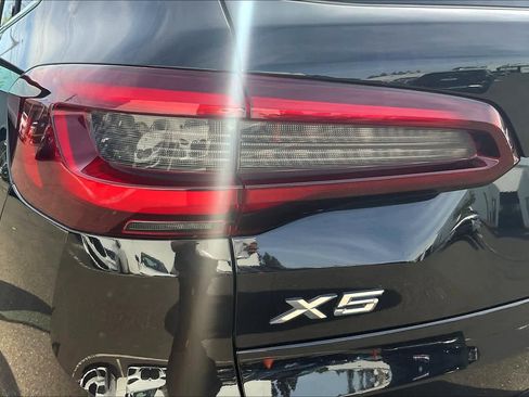 Used 2023 BMW X5 sDrive40i w/ Premium Package image 33