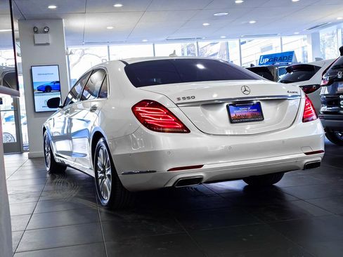 Used 2015 Mercedes-Benz S 550 4MATIC Sedan image 5