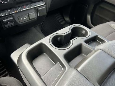 Used 2024 Chevrolet Silverado 1500 Custom w/ Dark Appearance Package image 29