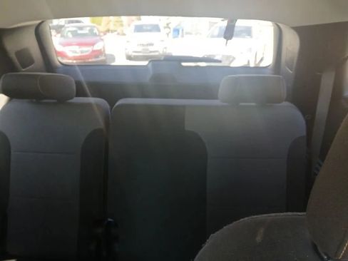 Used 2018 Chevrolet Traverse LT image 21