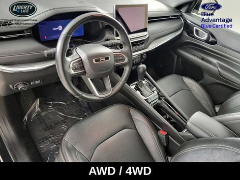 Used 2022 Jeep Compass High Altitude AWD/4WD image 14