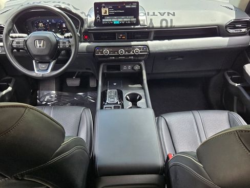 Used 2023 Honda Pilot Elite image 13