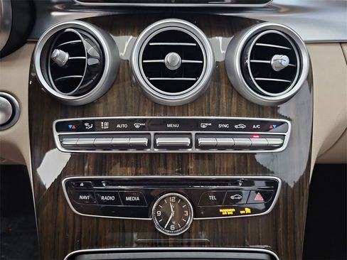 Used 2015 Mercedes-Benz C 300 Sedan image 26