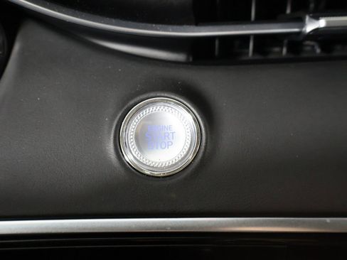 Used 2025 Genesis GV70 2.5T image 35