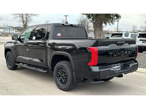 New 2026 Toyota Tundra SR5 w/ SR5 Convenience Package AWD/4WD image 6
