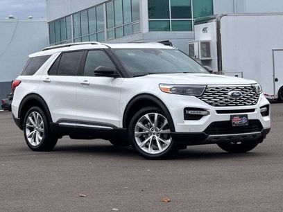 Certified 2023 Ford Explorer Platinum w/ Technology Package
