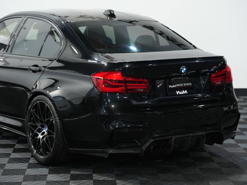 Used 2018 BMW M3 Coupe w/ Competition Package image 16
