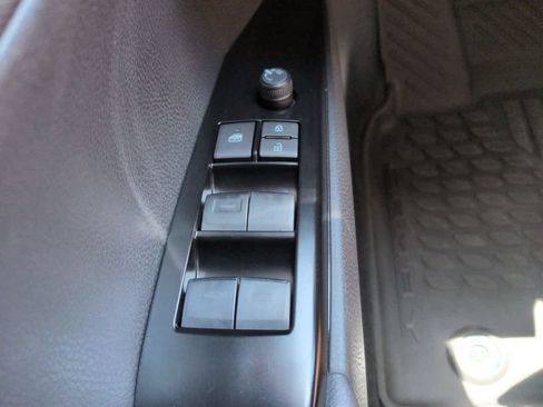 Used 2026 Toyota Camry LE w/ Convenience Package FWD image 21