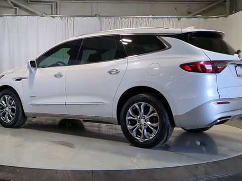 Used 2019 Buick Enclave Avenir w/ Avenir Technology Package image 8