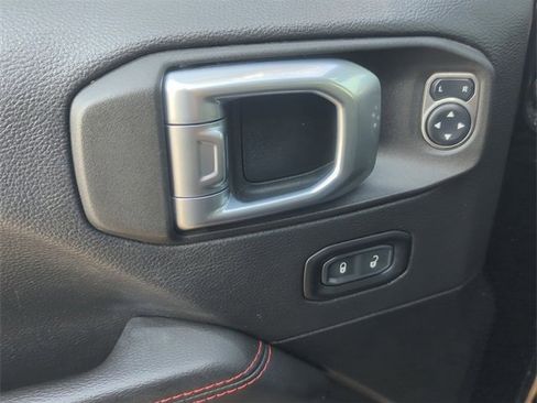 Used 2021 Jeep Wrangler Unlimited Rubicon image 13