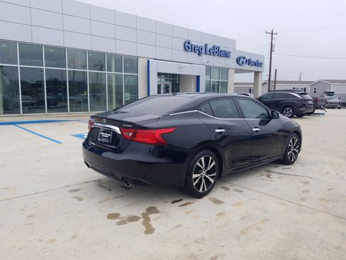 Used 2017 Nissan Maxima Platinum FWD image 7