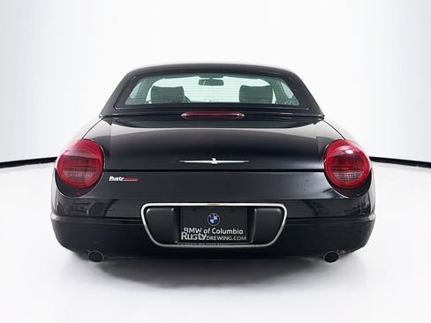 Used 2005 Ford Thunderbird RWD image 11