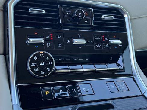 New 2026 Nissan Armada Platinum Reserve image 12