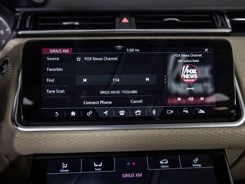 Used 2020 Land Rover Range Rover Velar S AWD/4WD image 31