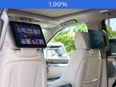 Used 2025 Cadillac Escalade Premium Luxury Platinum AWD/4WD image 38